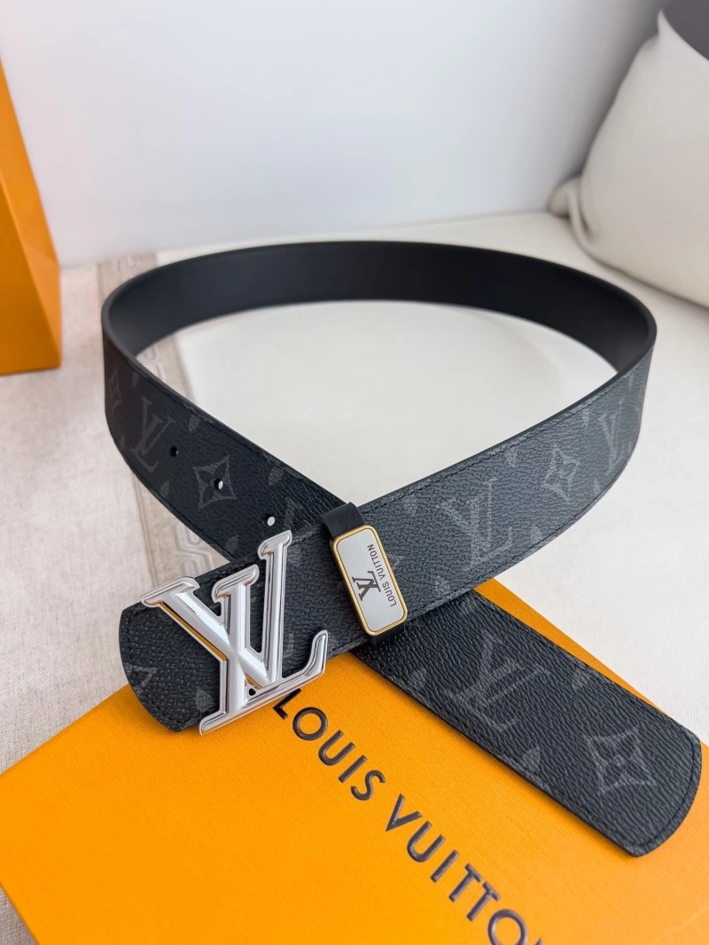 ZipUp Louis Vuitton Belts 298737
