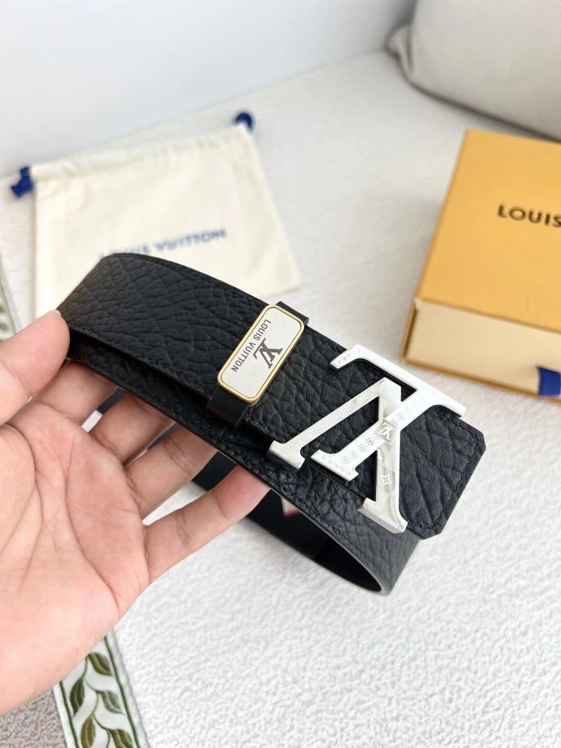 Bright Louis Vuitton Belts 298716
