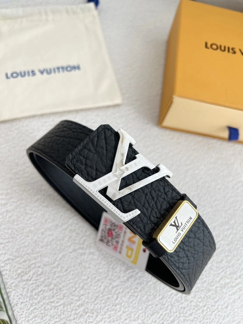 Bright Louis Vuitton Belts 298716