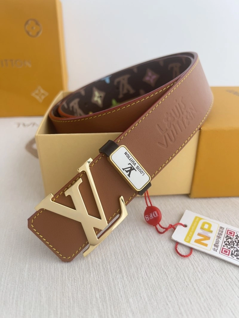 Lightweight Louis Vuitton Belts 298711