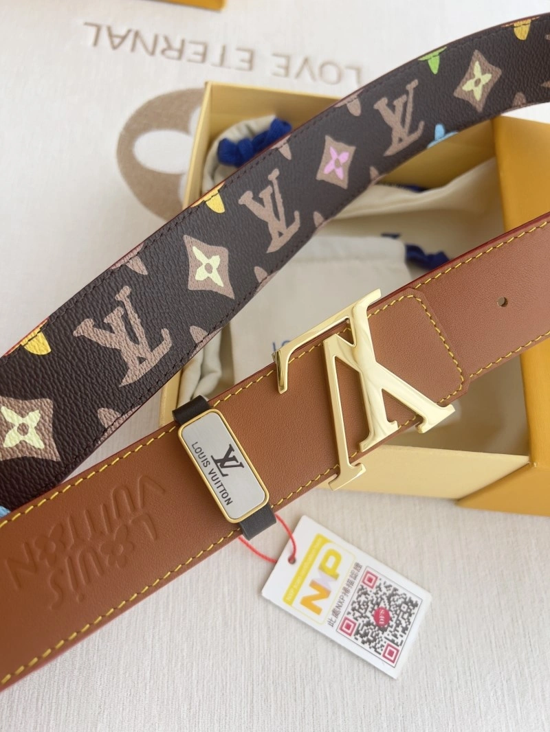 Lightweight Louis Vuitton Belts 298711