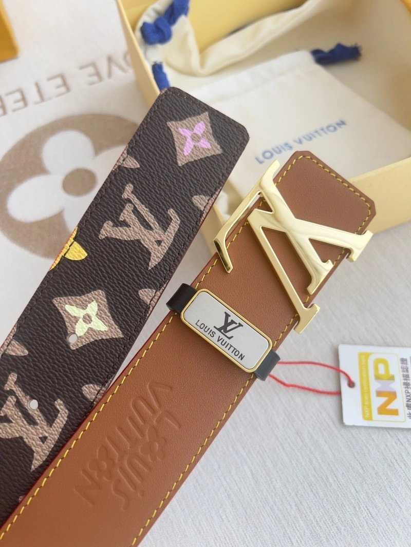 Lightweight Louis Vuitton Belts 298711