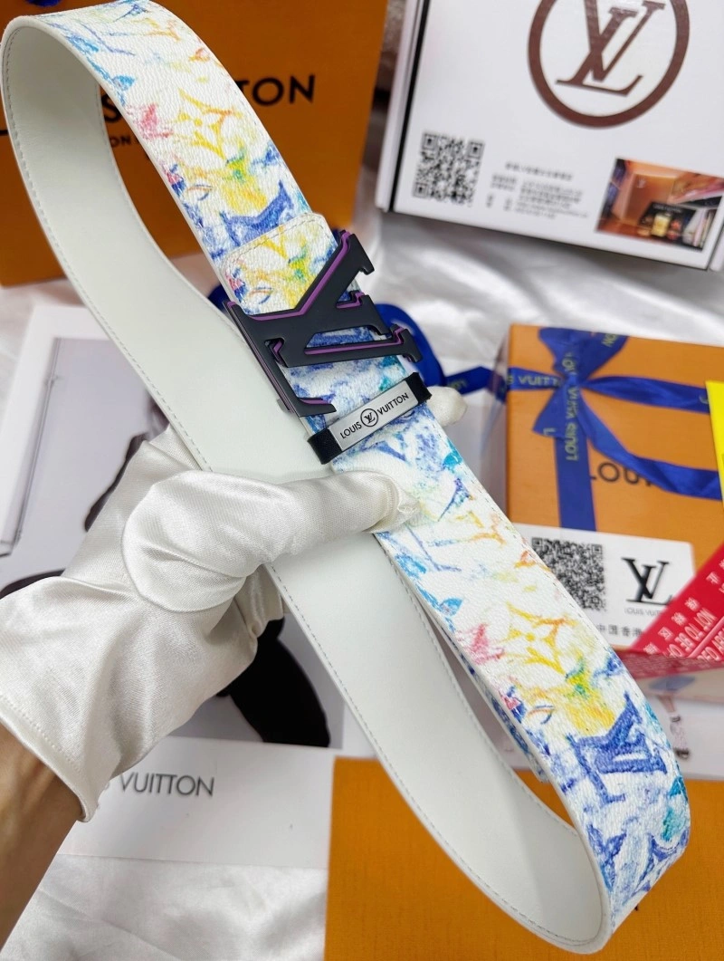 Louis Vuitton Belts GoAnywhere 298710