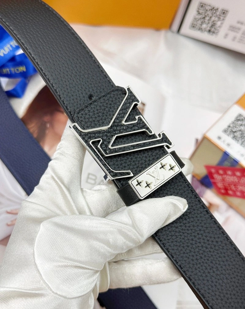 Louis Vuitton Belts EyeCatching 298671