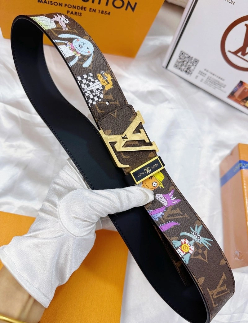 Vibrant Louis Vuitton Belts 298668