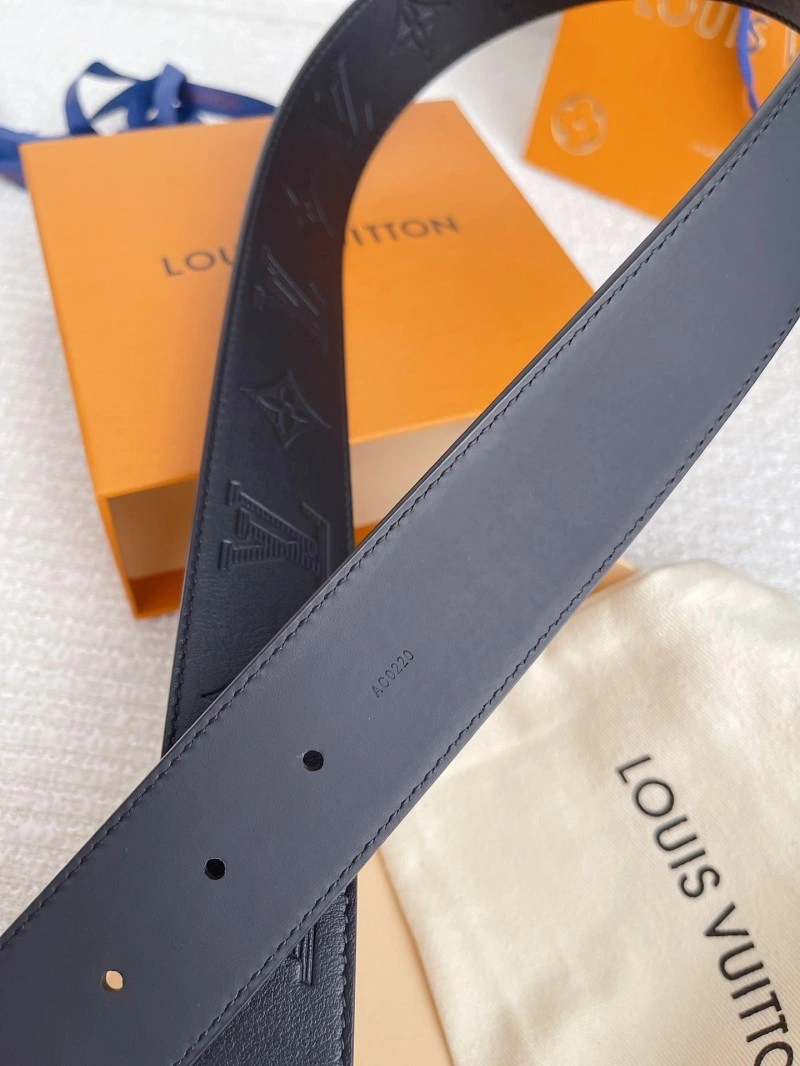 Breathable Louis Vuitton Belts 298657