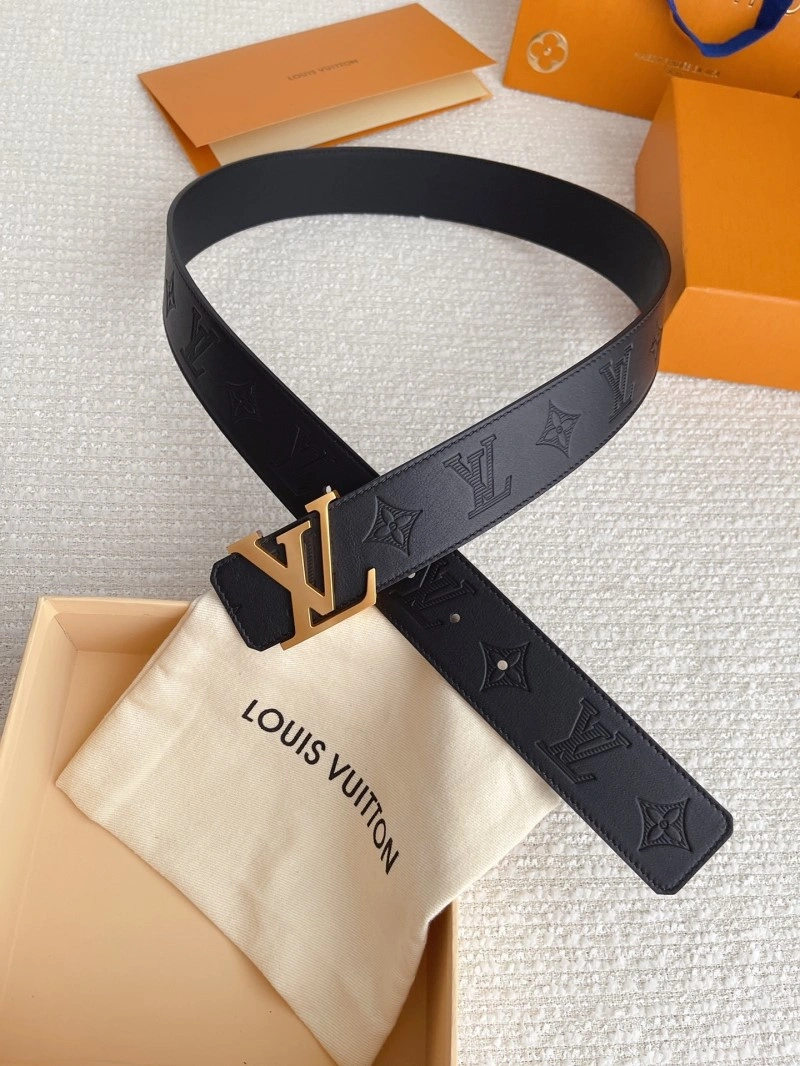 Breathable Louis Vuitton Belts 298657