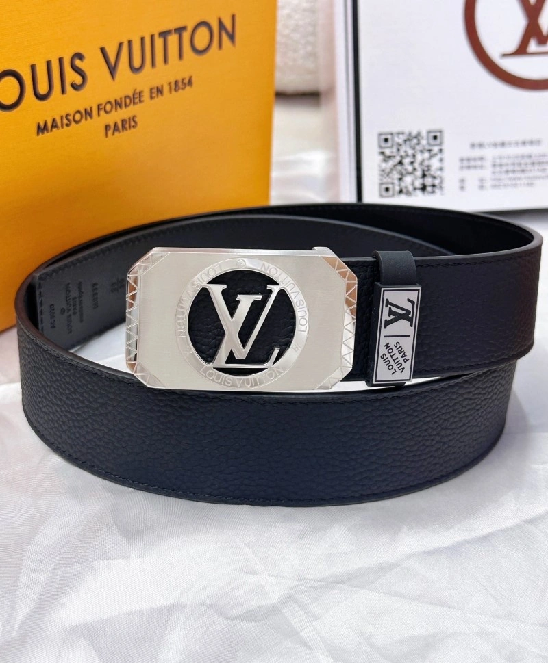 UrbanChic Louis Vuitton Belts 298613