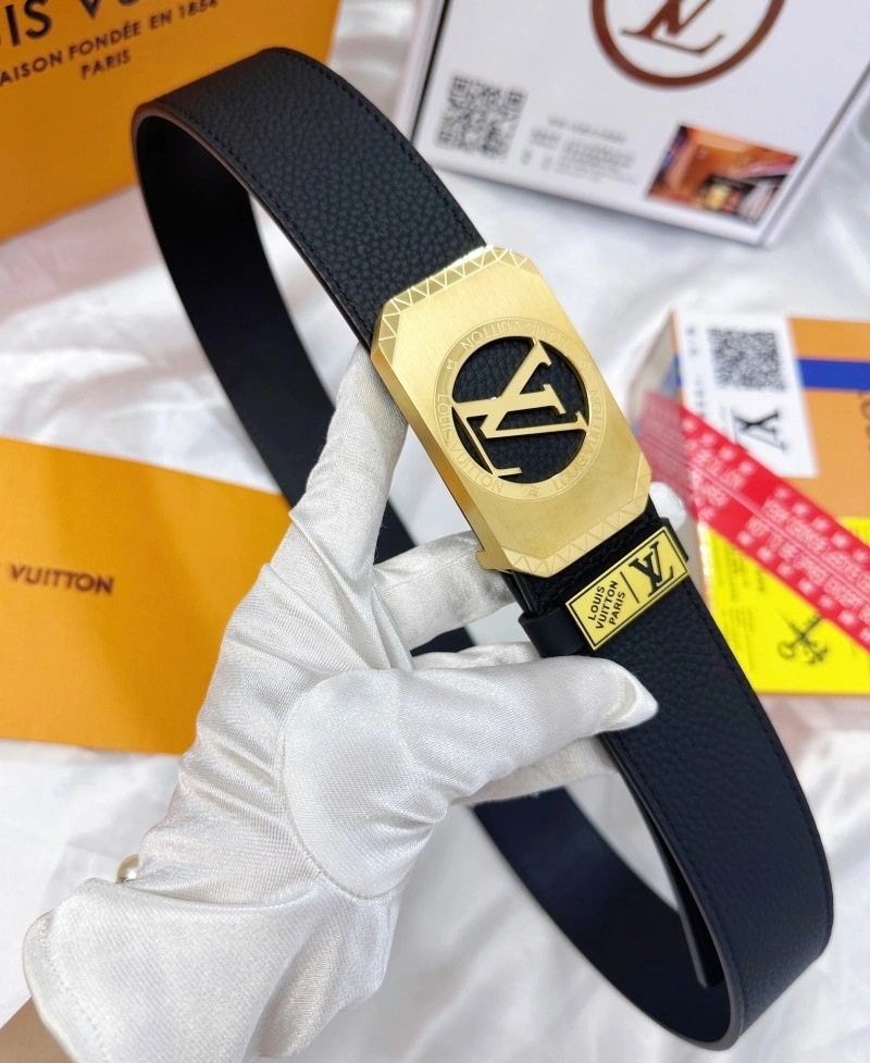 UrbanChic Louis Vuitton Belts 298613