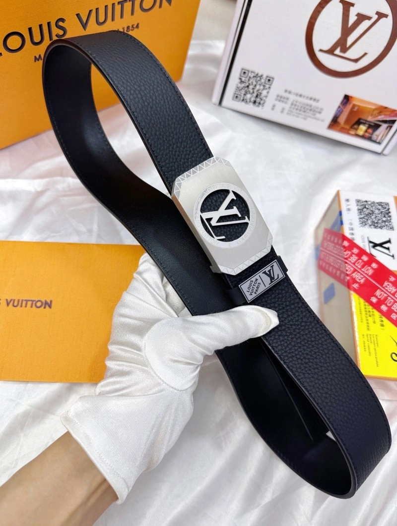 UrbanChic Louis Vuitton Belts 298613