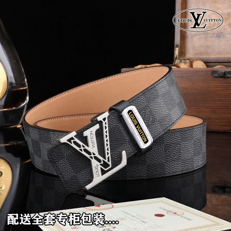 Versatile Louis Vuitton Belts 298624