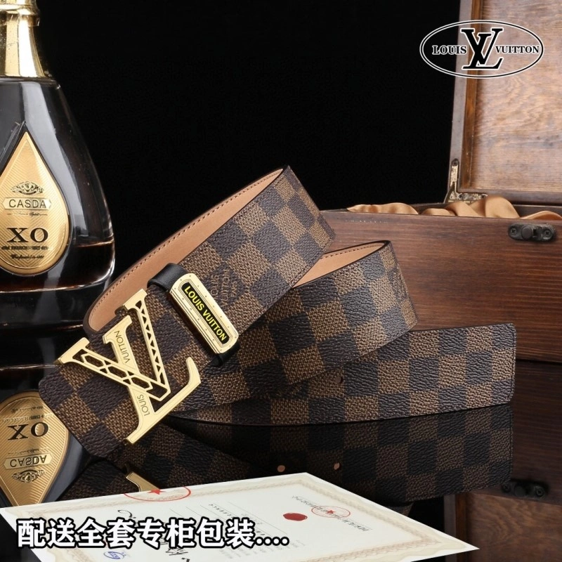 Versatile Louis Vuitton Belts 298624