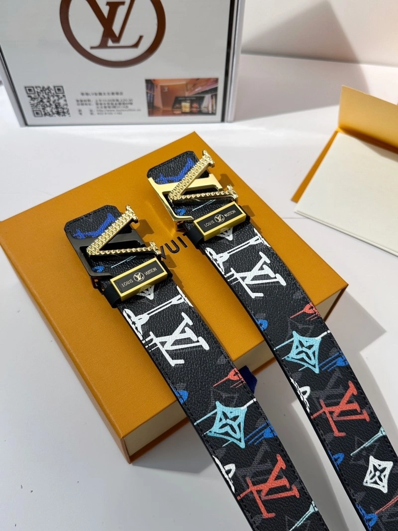 Vibrant Louis Vuitton Belts 298590