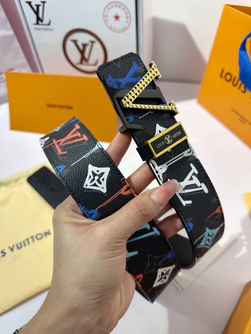 Louis Vuitton Belts WaterResistant 298597