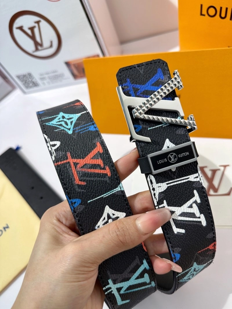 ZipUp Louis Vuitton Belts 298559