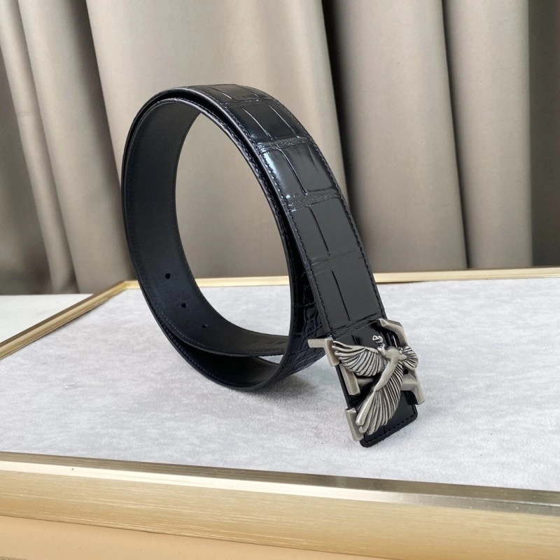 Minimalist Louis Vuitton Belts 298525