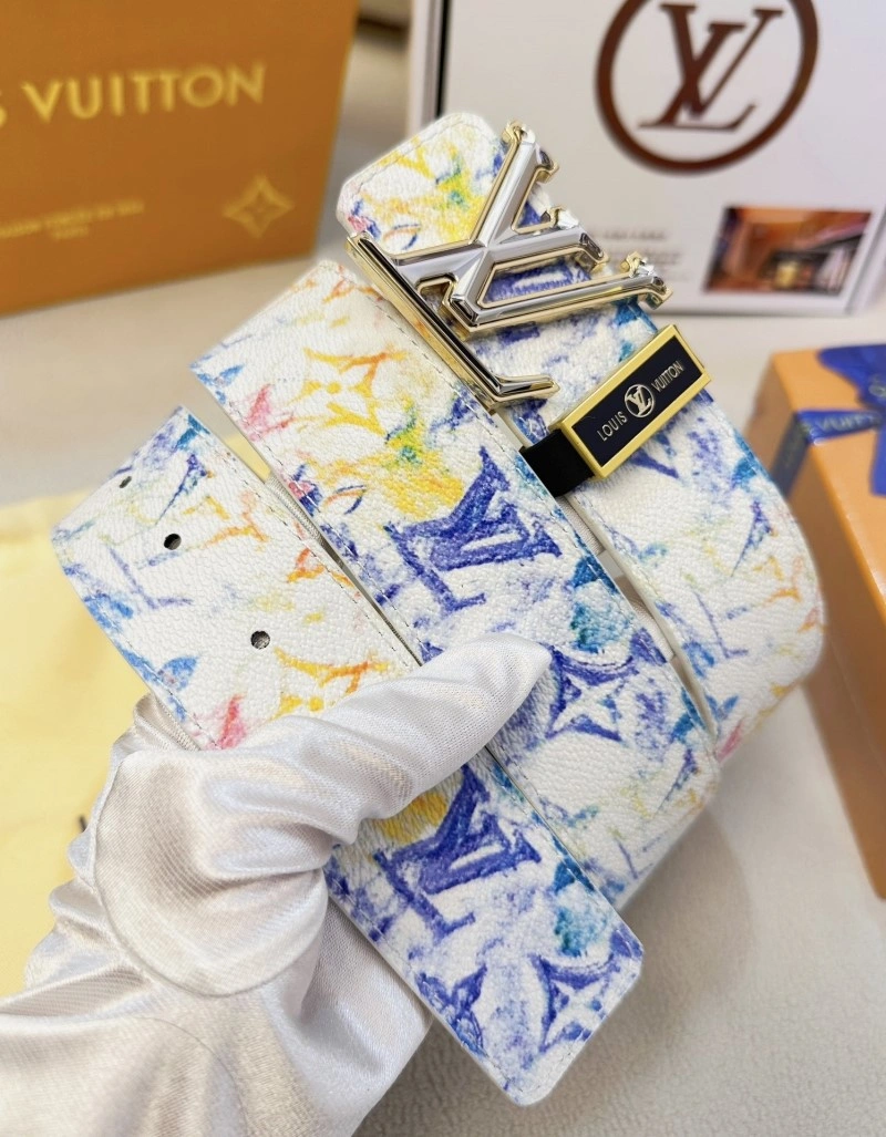 Functional Louis Vuitton Belts 298542