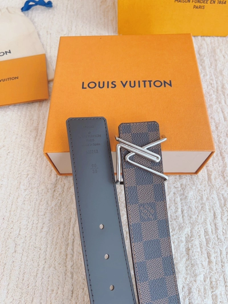 Stretchable Louis Vuitton Belts 298540