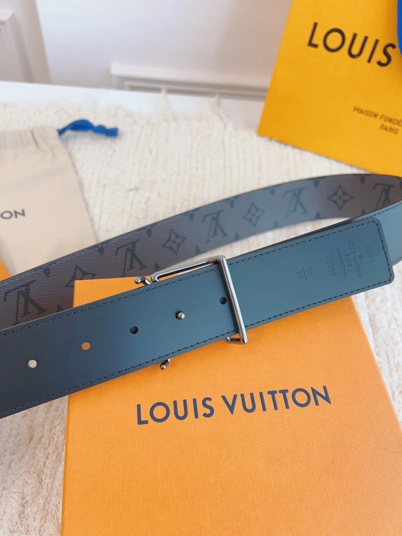 Louis Vuitton Belts FashionForward 298541