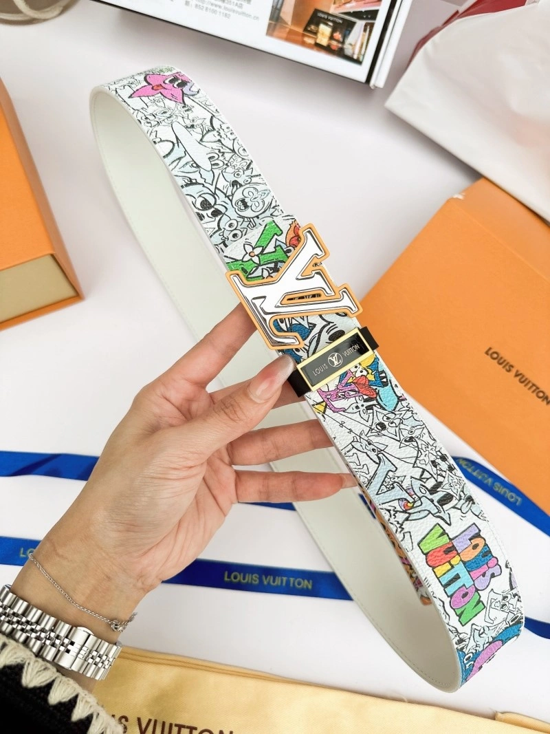Louis Vuitton Belts Attractive 298509