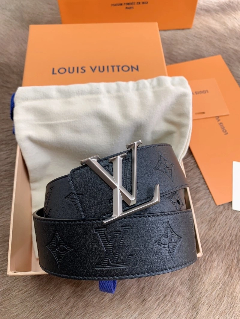 Louis Vuitton Belts Practical 298493