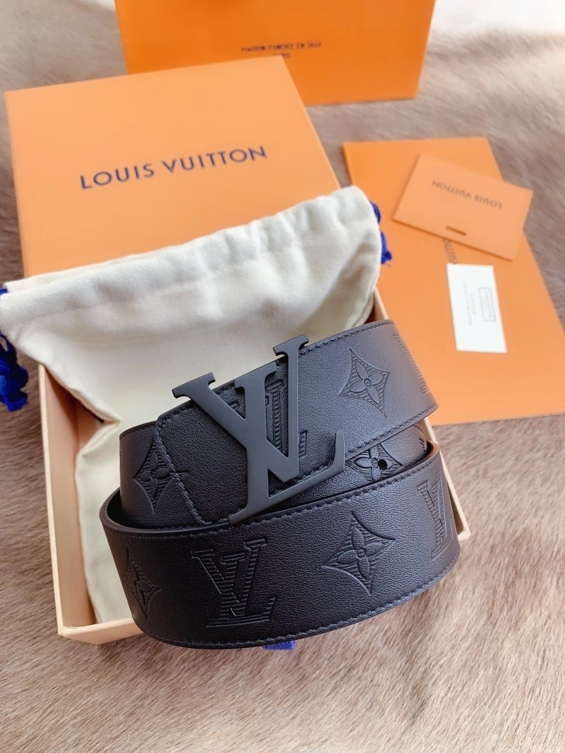 Louis Vuitton Belts Flexible 298489