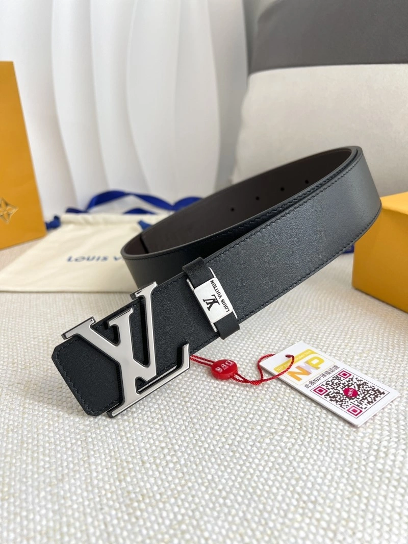 Lightweight Louis Vuitton Belts 298479