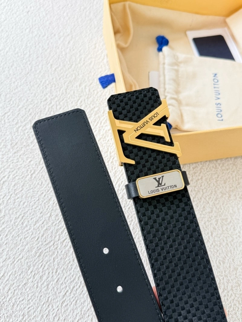 Minimalist Louis Vuitton Belts 298478