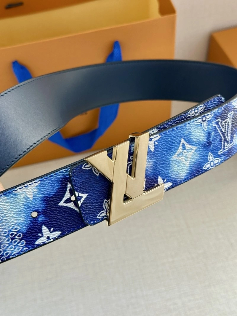 Sporty Louis Vuitton Belts 298452