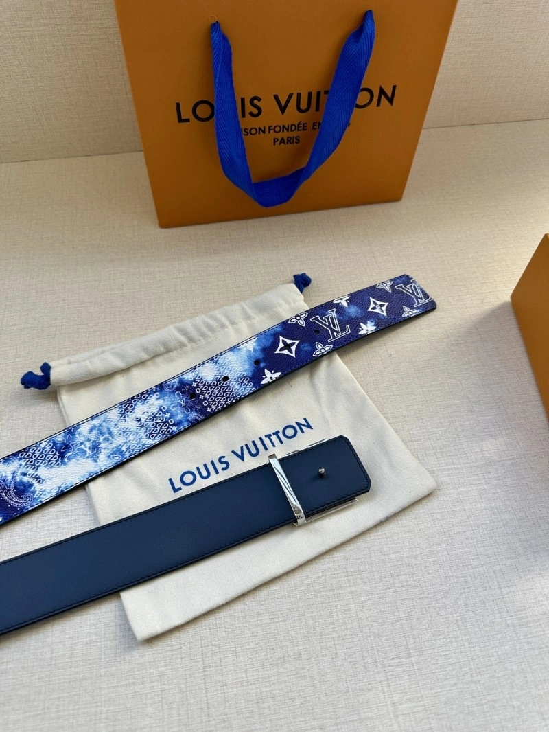 Sporty Louis Vuitton Belts 298452