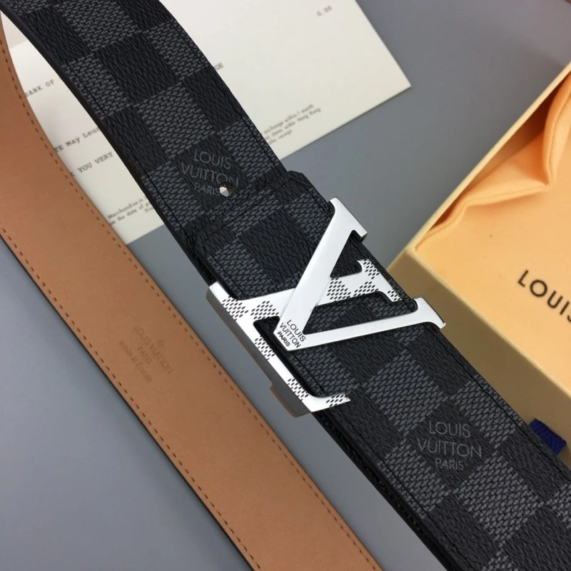 Neat Louis Vuitton Belts 298446