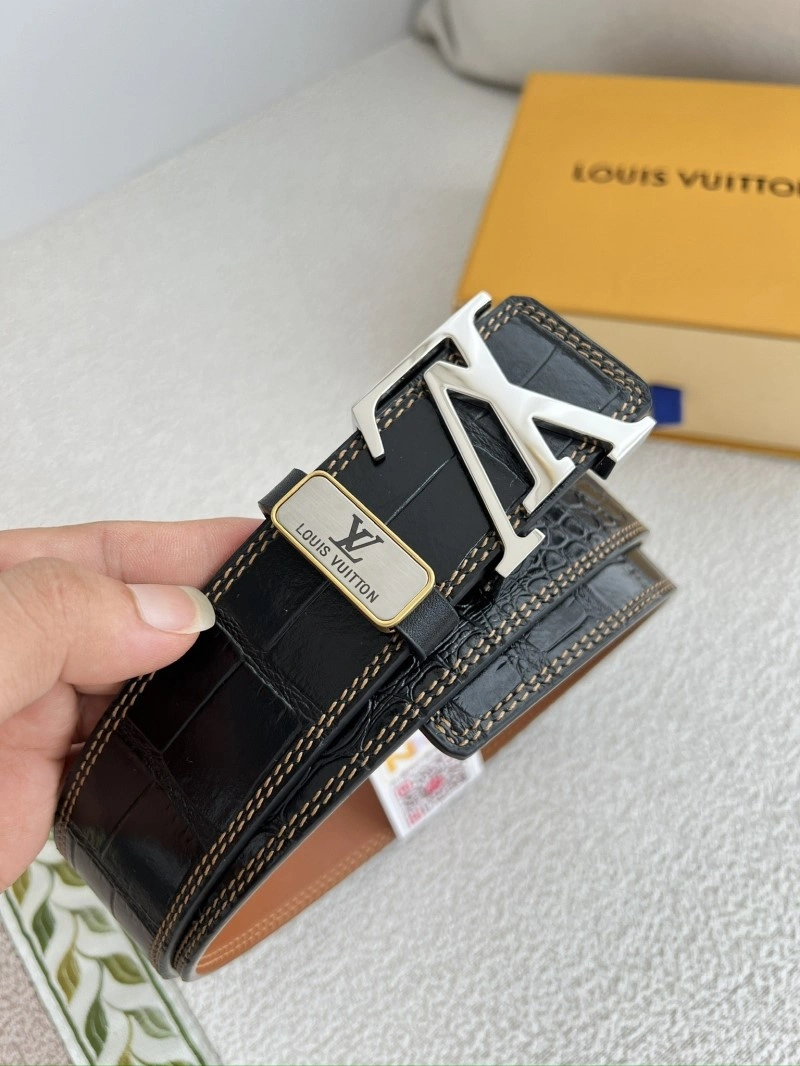Louis Vuitton Belts Trendy 298420