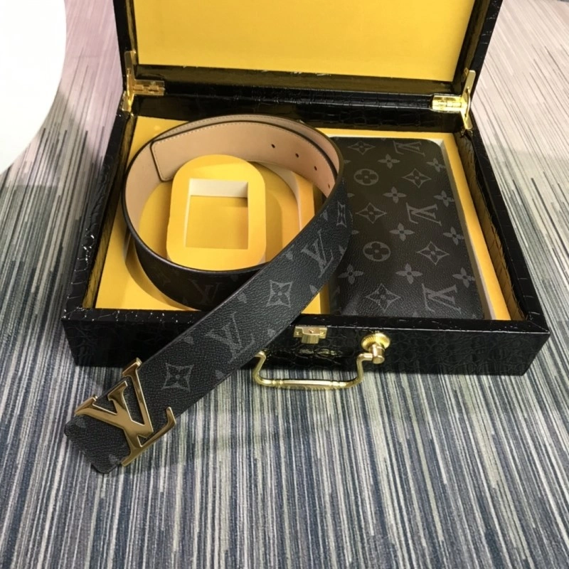 Cozy Louis Vuitton Belts 298350