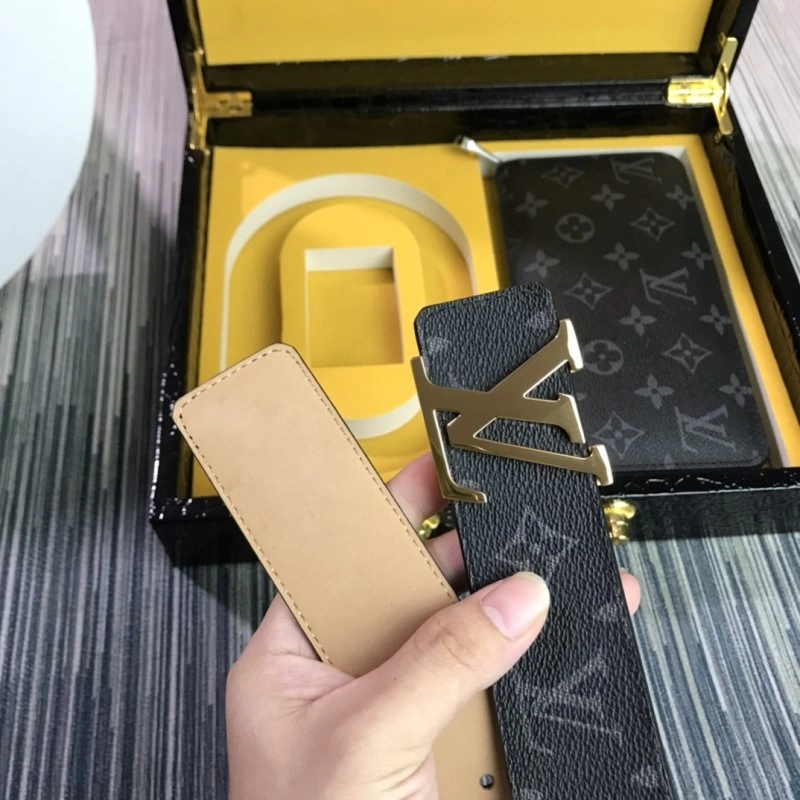 Cozy Louis Vuitton Belts 298350