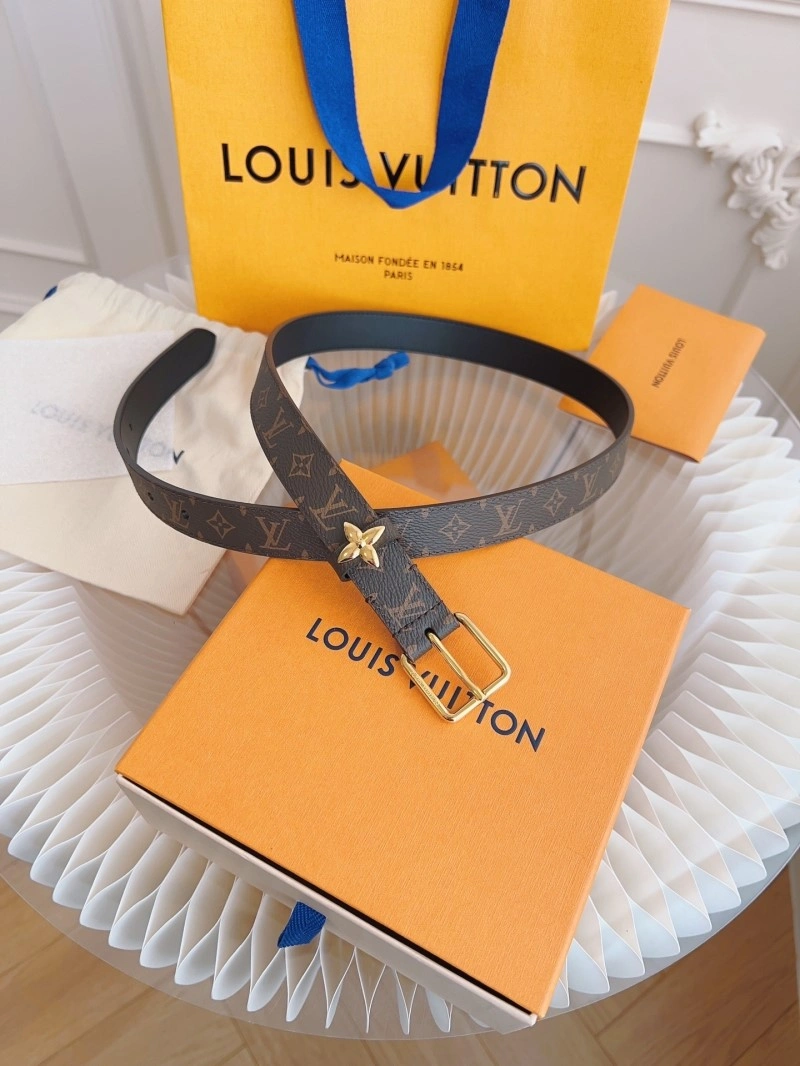 Sporty Louis Vuitton Belts 298341