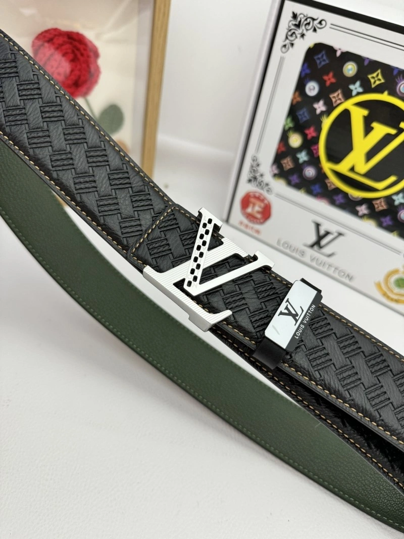 Elegant Louis Vuitton Belts 298314