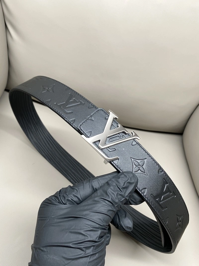 UrbanChic Louis Vuitton Belts 298308