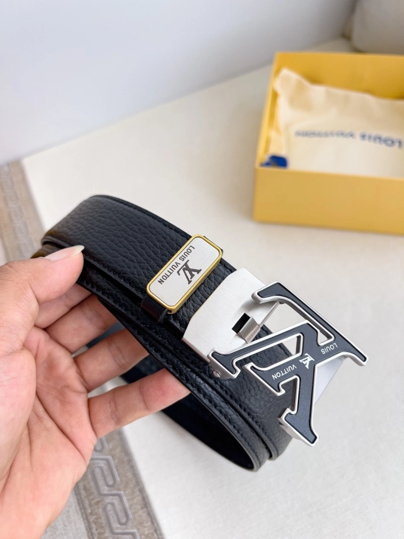 Compact Louis Vuitton Belts 298311
