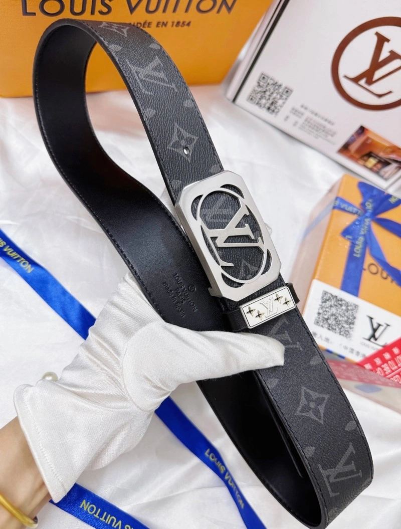 Breathable Louis Vuitton Belts 298333