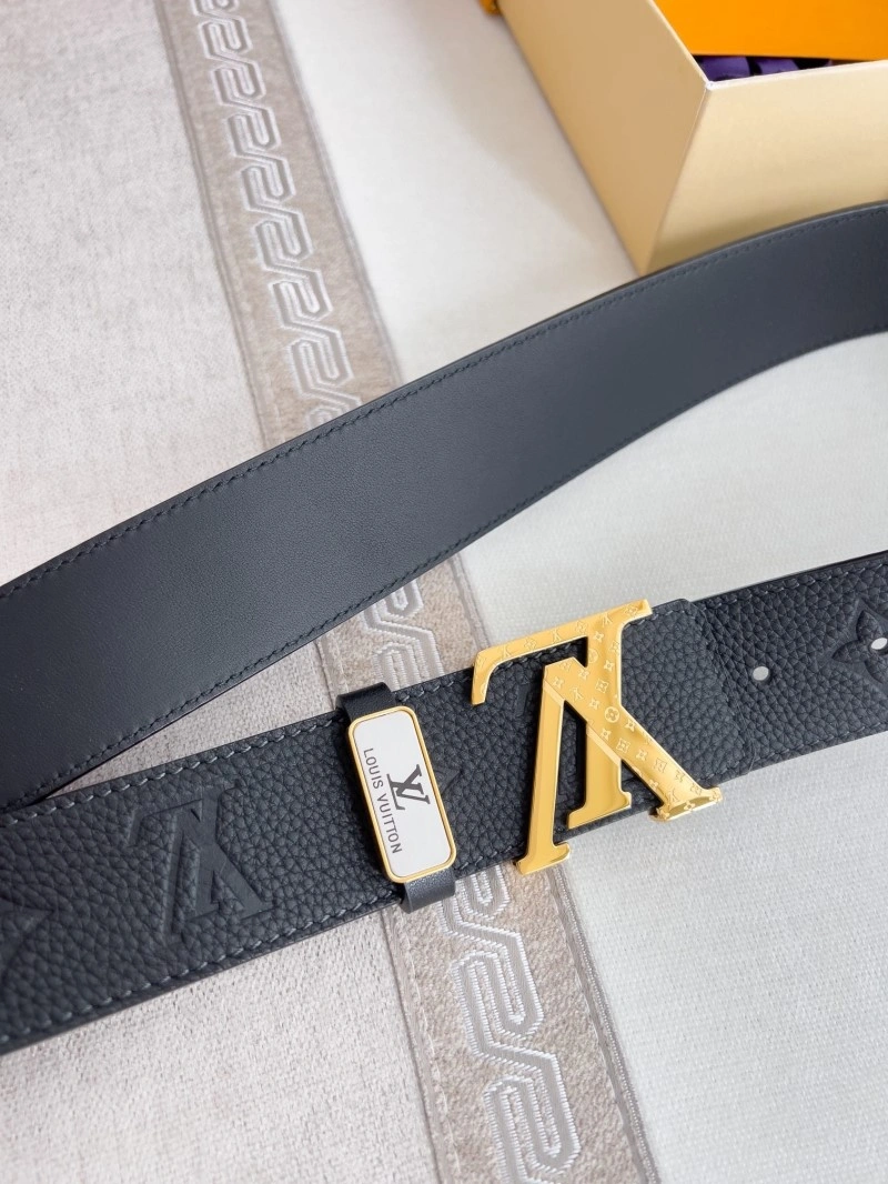 WaterResistant Louis Vuitton Belts 298289