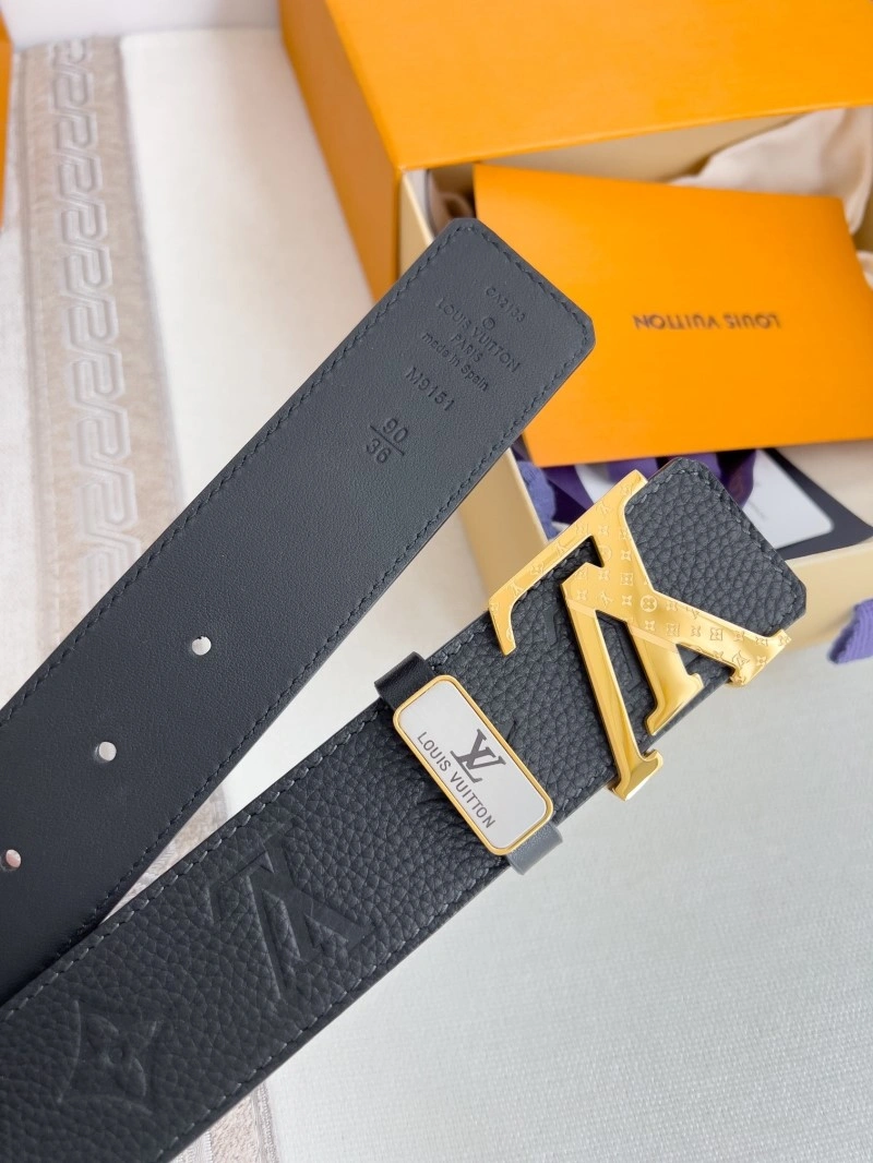 WaterResistant Louis Vuitton Belts 298289