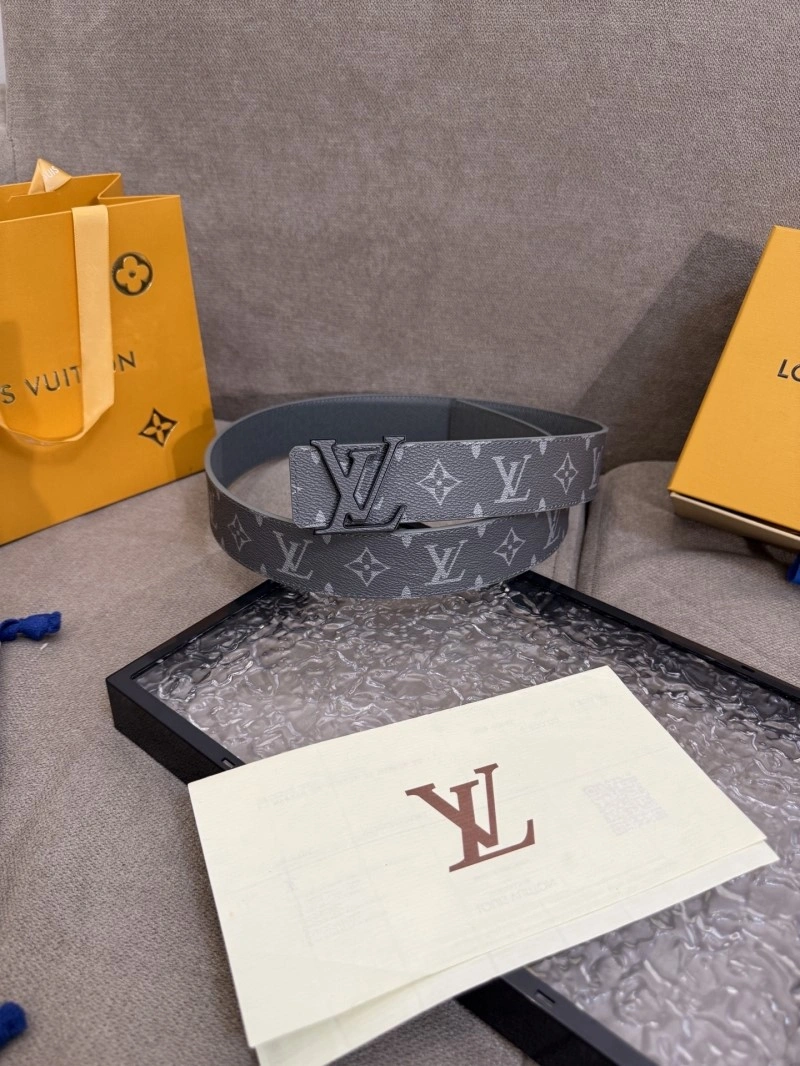 Packable Louis Vuitton Belts 298268