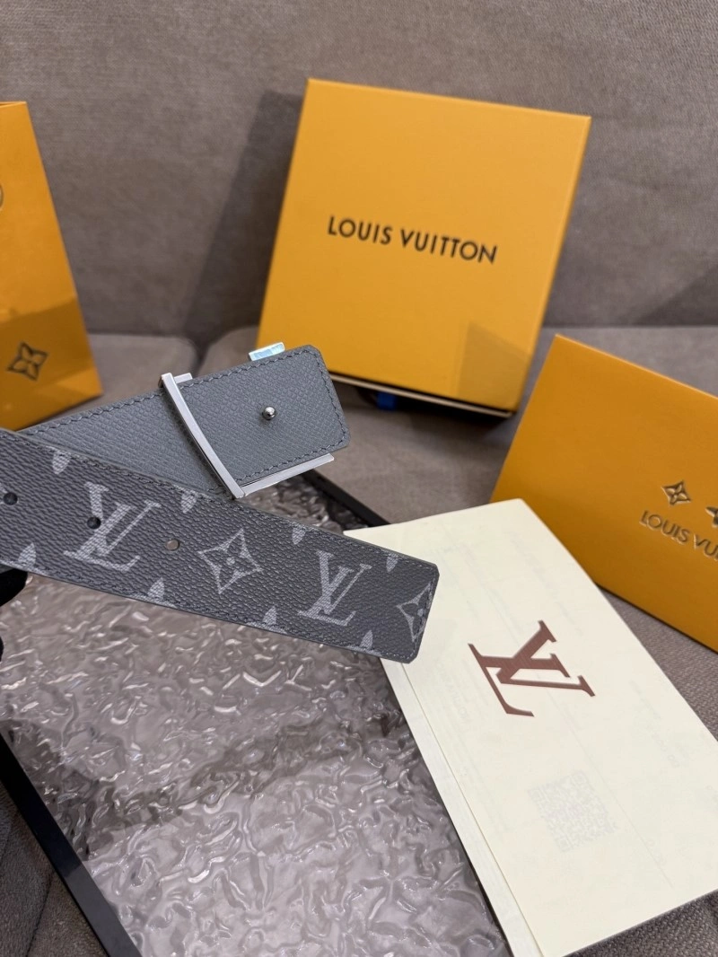 Louis Vuitton Belts OnTrend 298274
