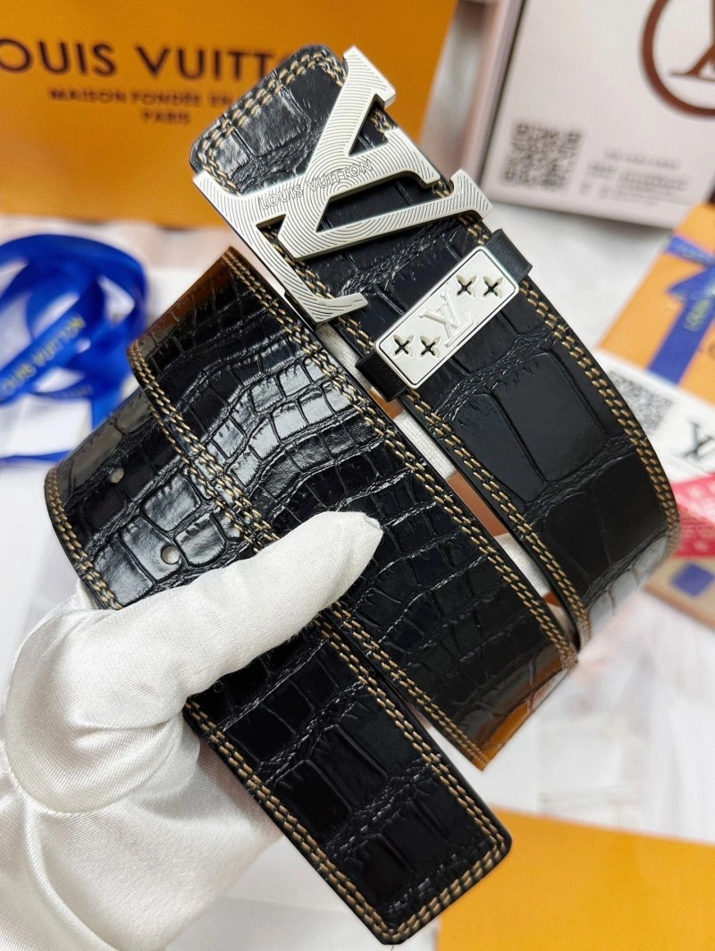 Casual Louis Vuitton Belts 298242