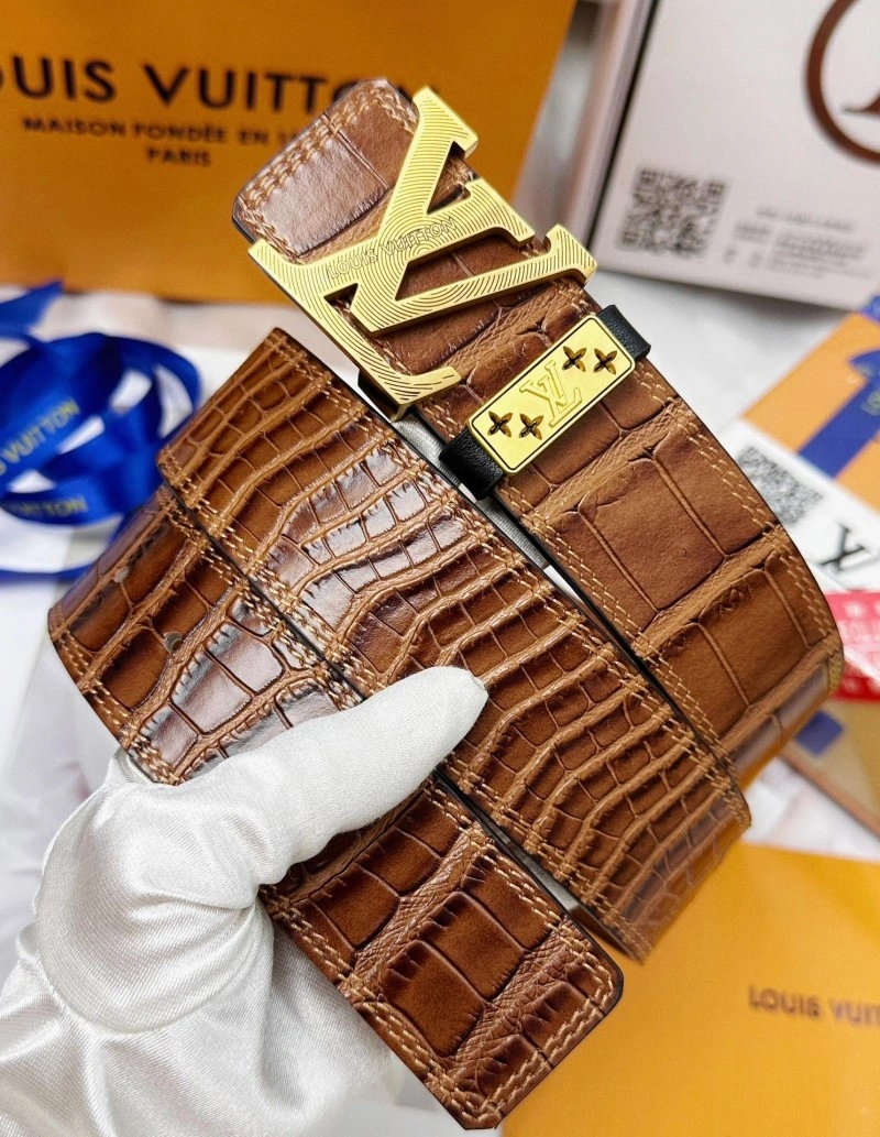 Louis Vuitton Belts Attractive 298240