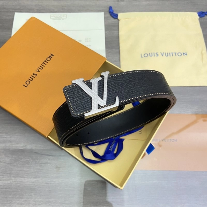 Neat Louis Vuitton Belts 298194