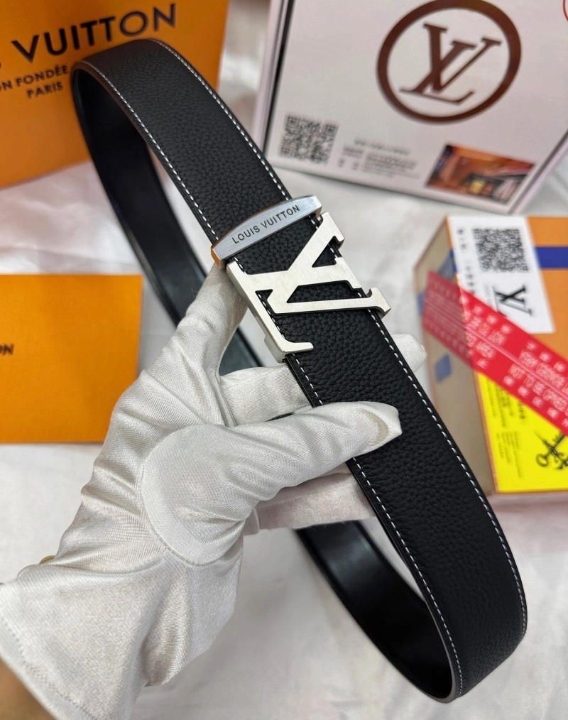Classic Louis Vuitton Belts 298198