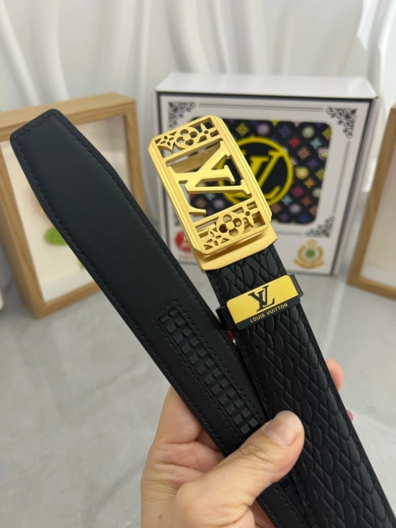 Modern Louis Vuitton Belts 298200