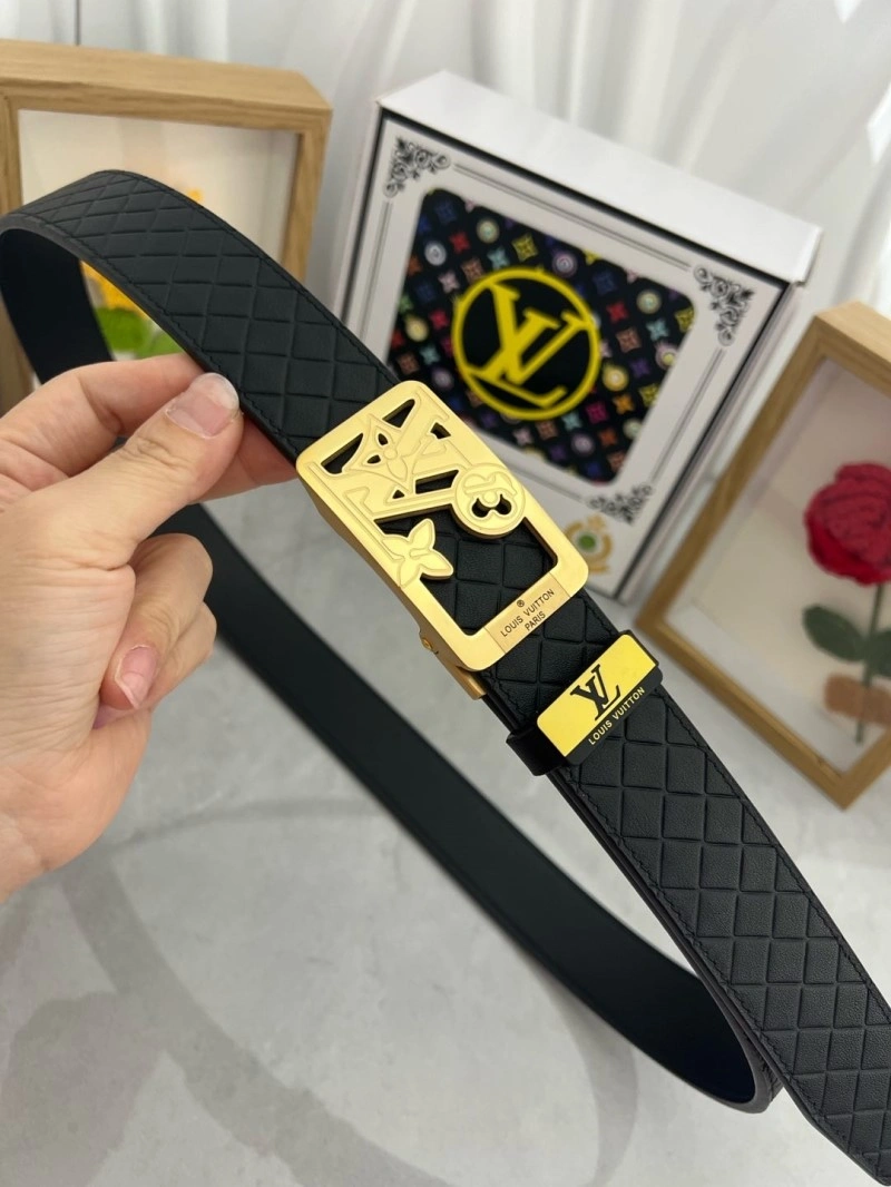 Sleek Louis Vuitton Belts 298187