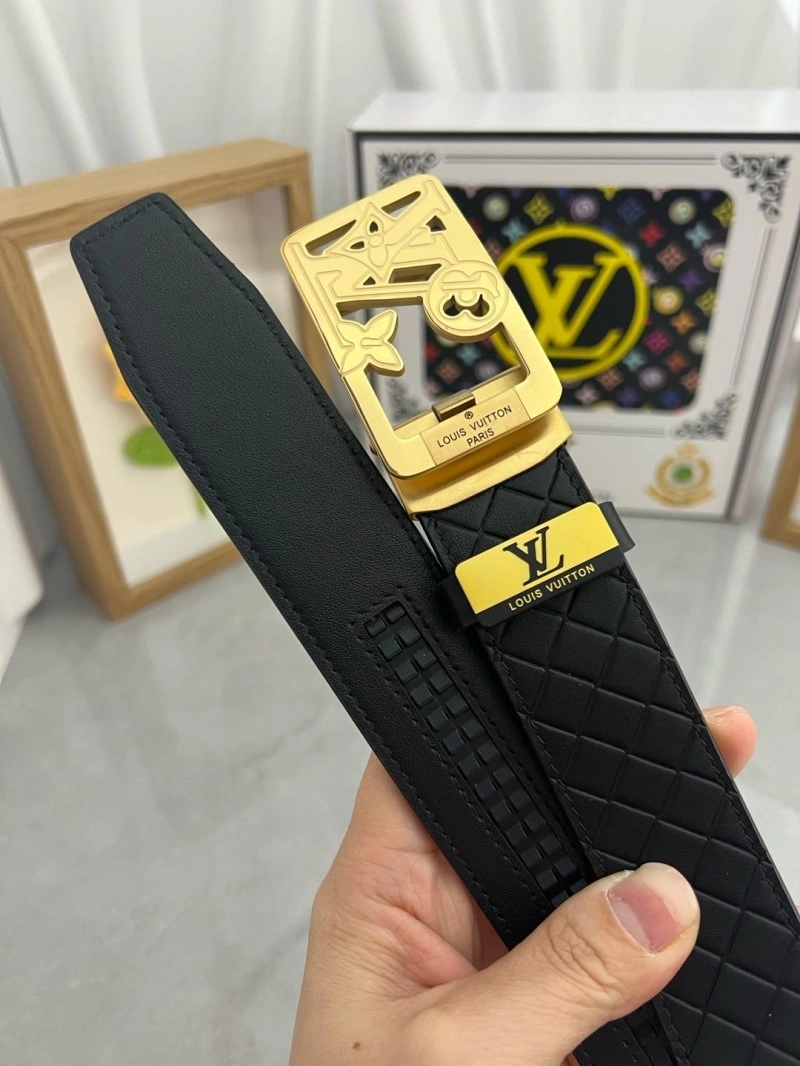 Sleek Louis Vuitton Belts 298187